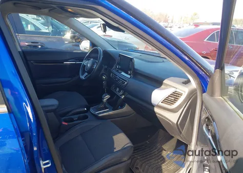 2021 Kia Seltos S z USA, uszkodzony, nr VIN KNDEU2AA8M7160038